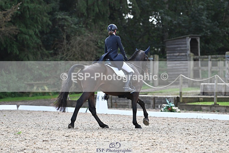 231019-142506-04167 - 052-SHANNONDALE.COURAGE-Georgina.Beeby.Wynn-DR