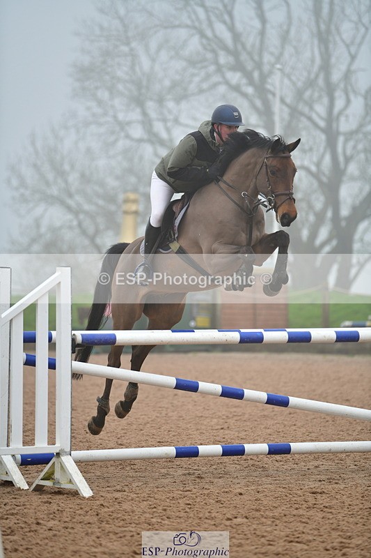 240214A-124225-00508 - Cls 4 Newcomers and 1.10m Open