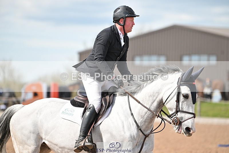 240418A-144534-04523 - Cls 9, 2 Star Big Tour 1.40m