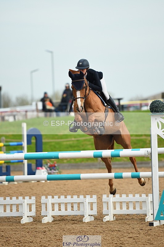 230504A-091026-00293 - Cls 8 Snr Foxhunter