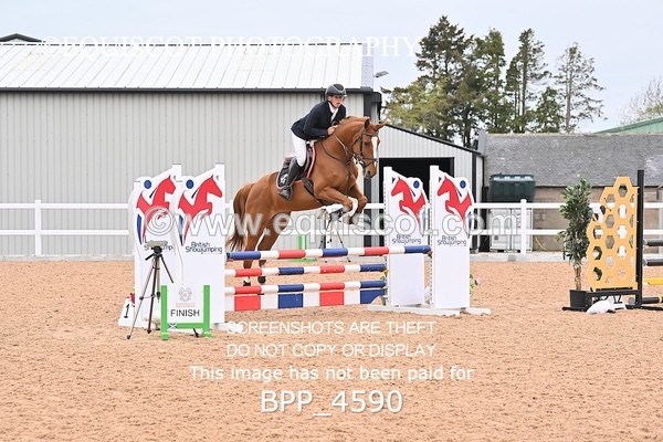 BPP_4590 - CLASS 20 SUN British Novice/90cms Open