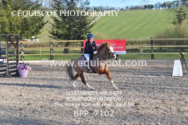 BPP_7102 - CLASS 18 SUN Pony British Novice / 0.80m Open