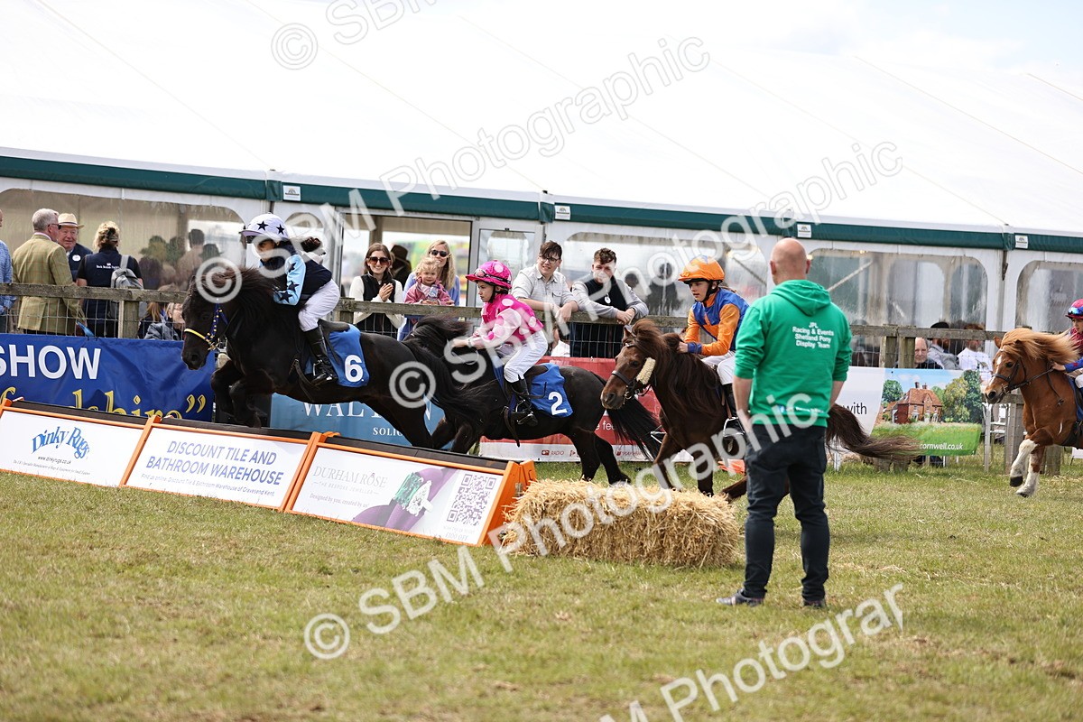 SBM_16458 - Dinky Derby