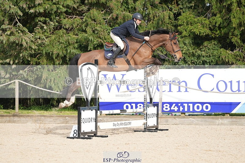 260322A-150813-02058 - 14 Suceed National 1m 30