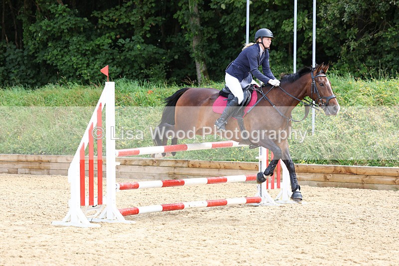 3E7A9901 - Class 9: Senior British Novice/90cm open