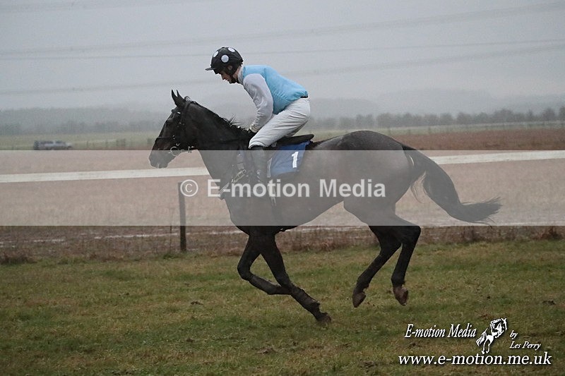 PtP 260125 1214 - Cocklebarrow Point-to-Point racing with the Heythrop Hunt 26/01/25
