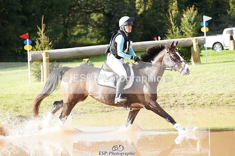 231021-150952-20106 - 487-BILLY.HIGH.HOPES-Sasha.Roberts-SC+XC