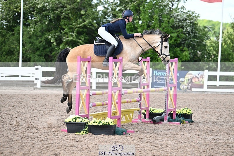 250504-124929-03268 - Cls 19+20 Club and Schools 90cm