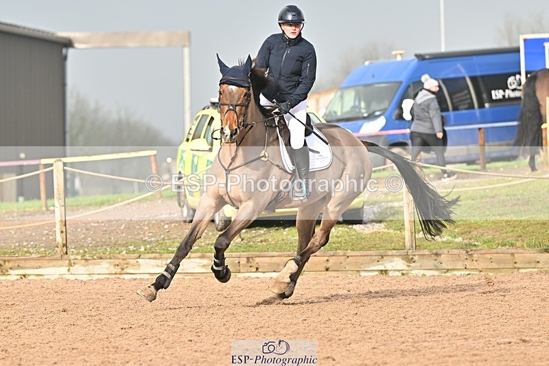 250122-132202-00499 - Cls 5 National 1.15m Members Cup