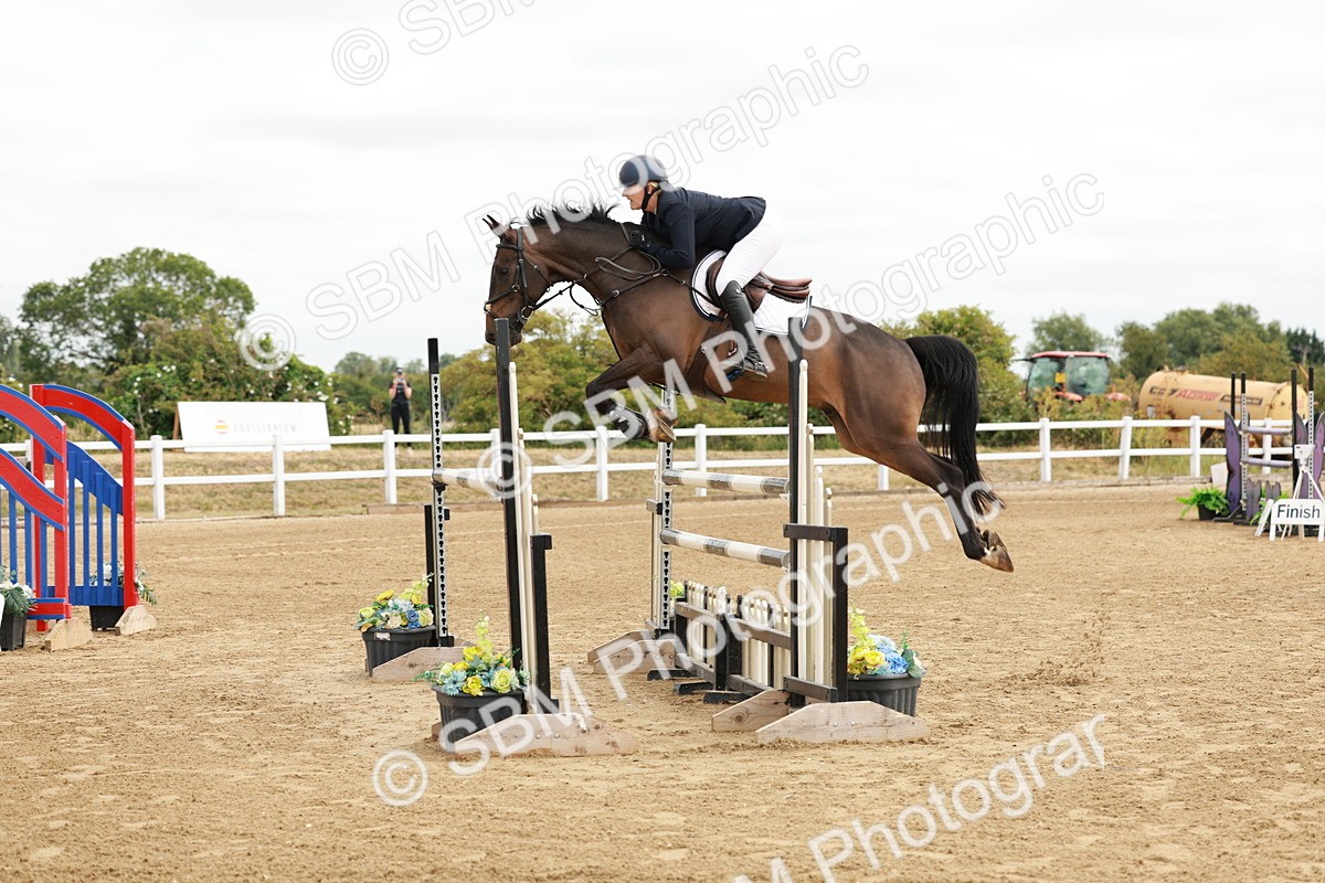 SBM_017292 - Class 21 - Senior Newcomers Championship 2d Rd