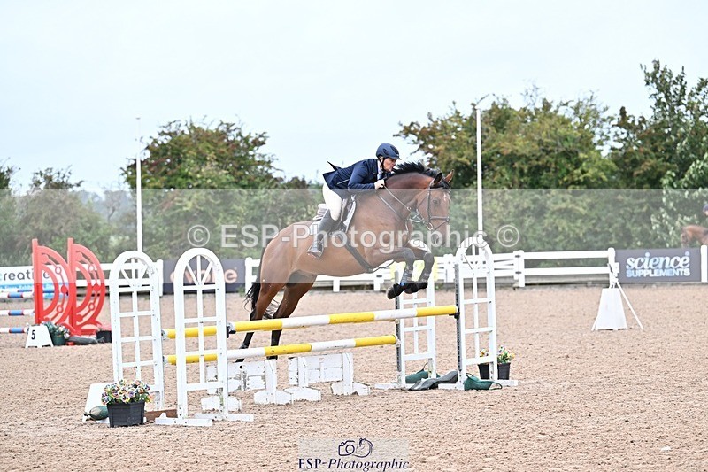 250914-104449-08368 - Cls 33 Snr Discovery and 1m Open