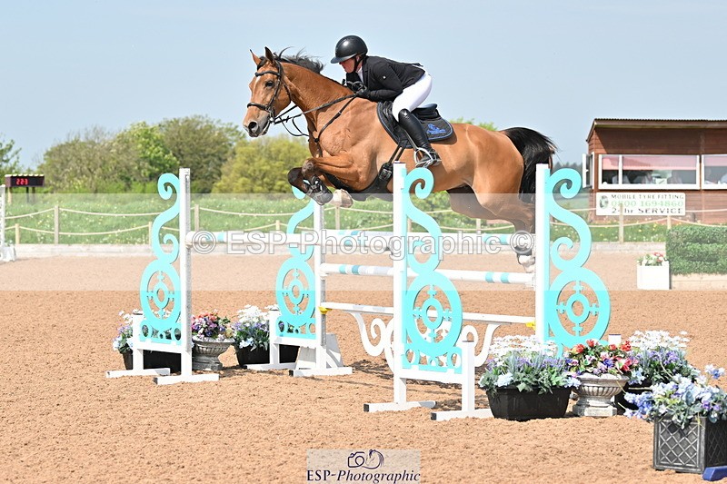 240512A-103335-17298 - Cls 48 National 1.30m Open