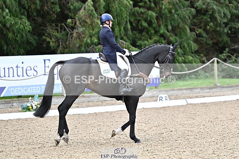 251022A-151335-00235 - C-211-Claire.Fielding