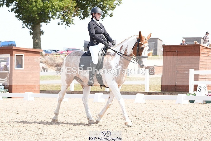 250817-123059-09085 - 161-Isabel.LawsonIn.the.pink