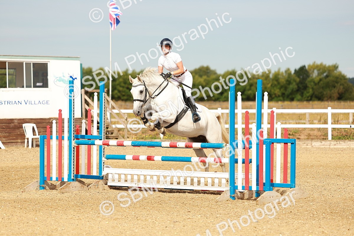 SBM_002142 - Class 9 - Senior British Novice - 90cm