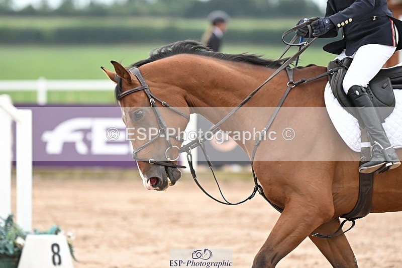 250727-102021-09276 - Cls 32 Discovery and 1m