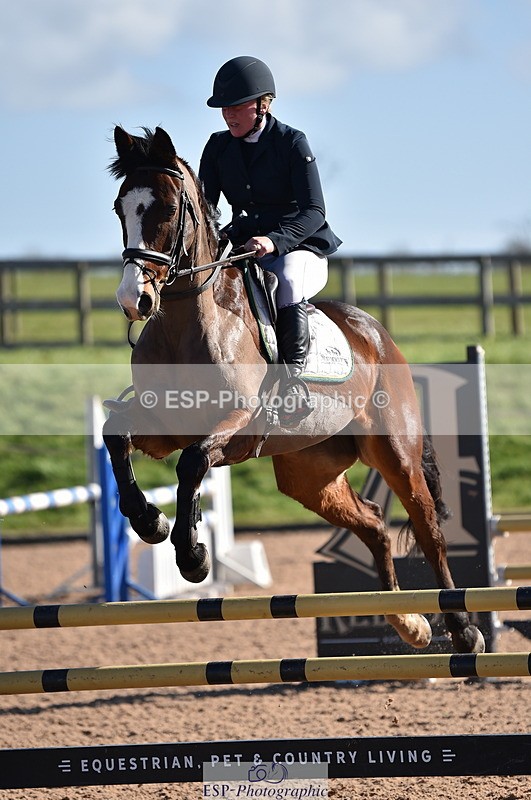 240306A-103820-00812 - Cls 1 British Novice and 90cm Open