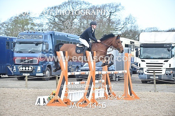 JAC_4446 - CLASS 10 SAT Senior Foxhunter/ 1.20m Open