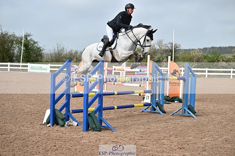 240407A-102702-04570 - Cls 26 National 1.30m Open