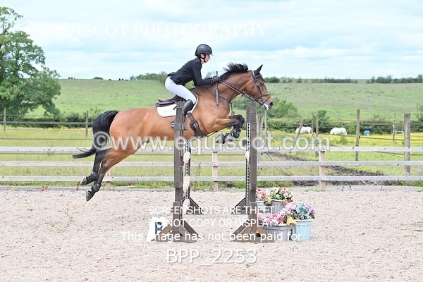BPP_2253 - CLASS 21 SUN Senior Newcomers/ 1.10m Open