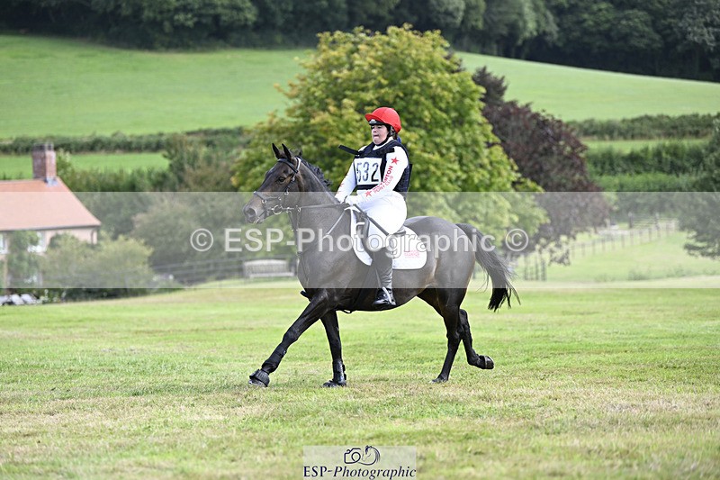 240825X-105524-31470 - 70cm XC 10.00 to 11.00