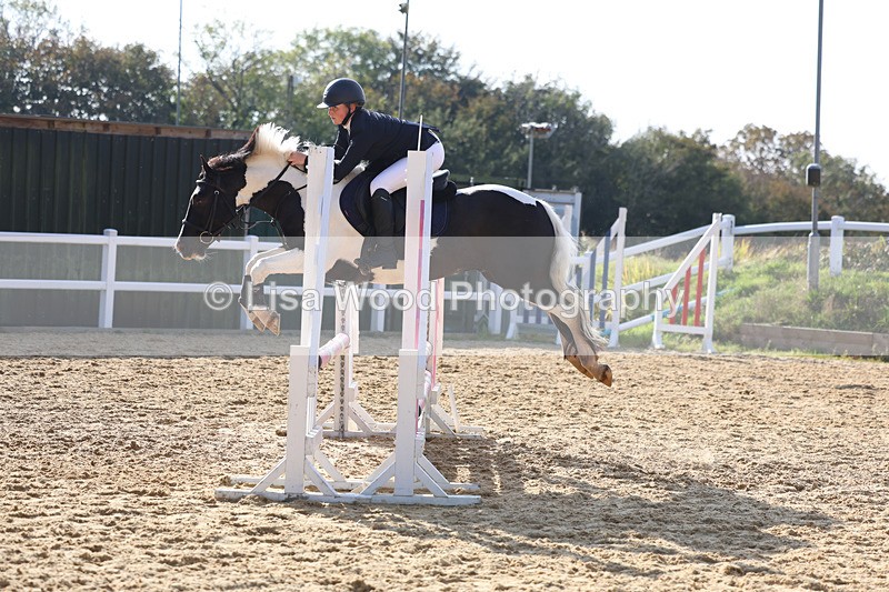 3E7A8277 - Class 4: 70cm open