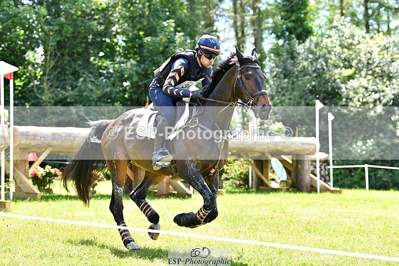 260530A-132435-15202 - C-364-Matteo.Gallucci