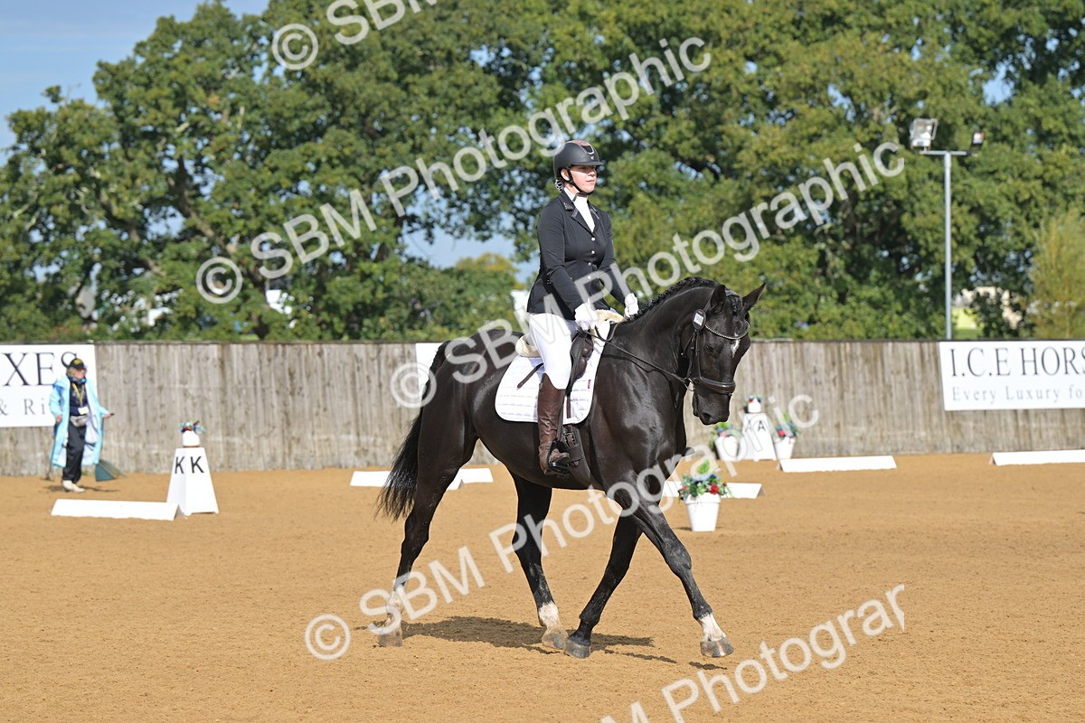 SBM_03701 - D2 - Small Tour Championship Intro 2