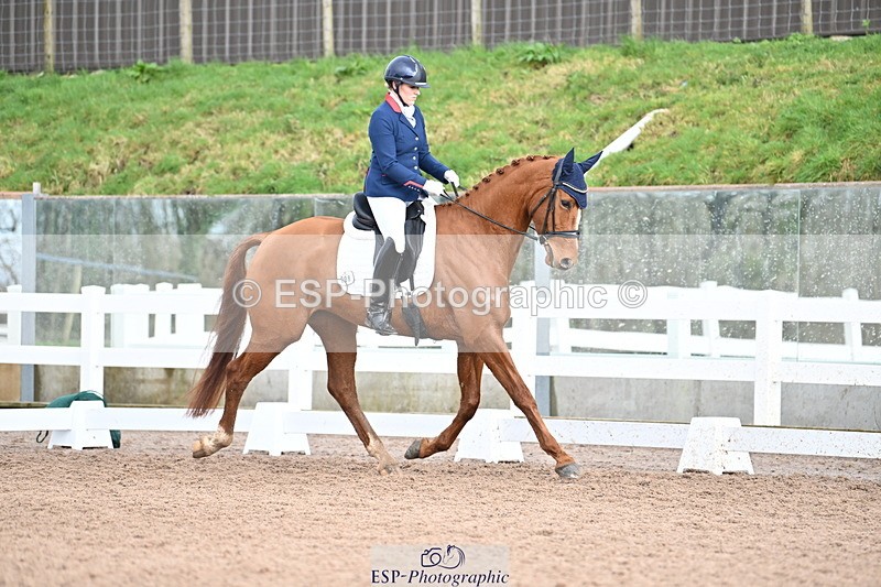 240218A-123545-07020 - 208-Charlotte.Dicker-Catherston.Zahara