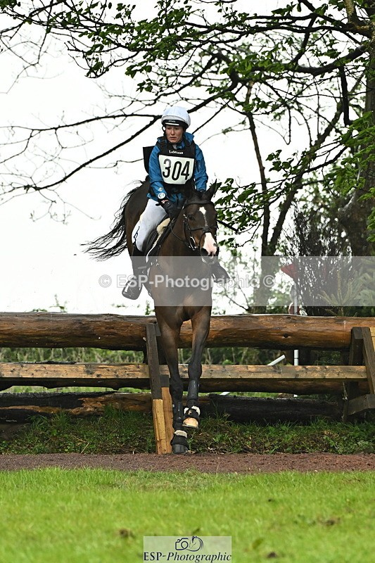 250418-165527-07518 - 304-Danielle.Mccormack-HILDARE.REGARDE.MOI