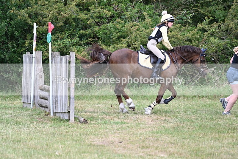 WJ7_4915 - 60cm XC Time 09:58 to 10:16