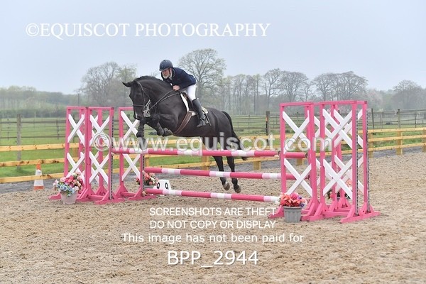 BPP_2944 - CLASS 6 SAT Senior Discovery/ 1m Open