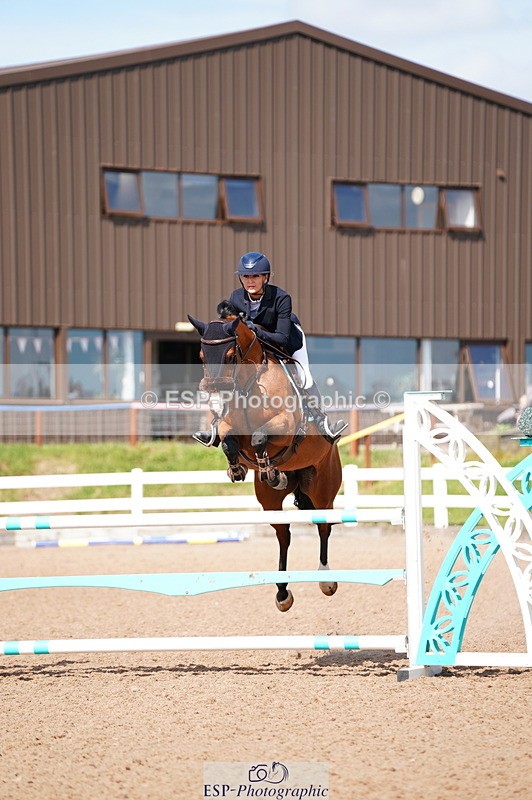 240803A-161120-09177 - Cls 40 Snr 1.15m Open