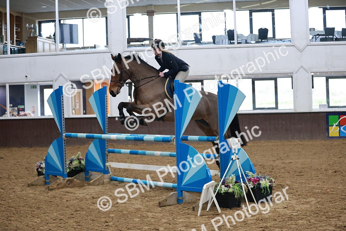 SBM_001457 - Class 4 - Senior Newcomers - 1.10m