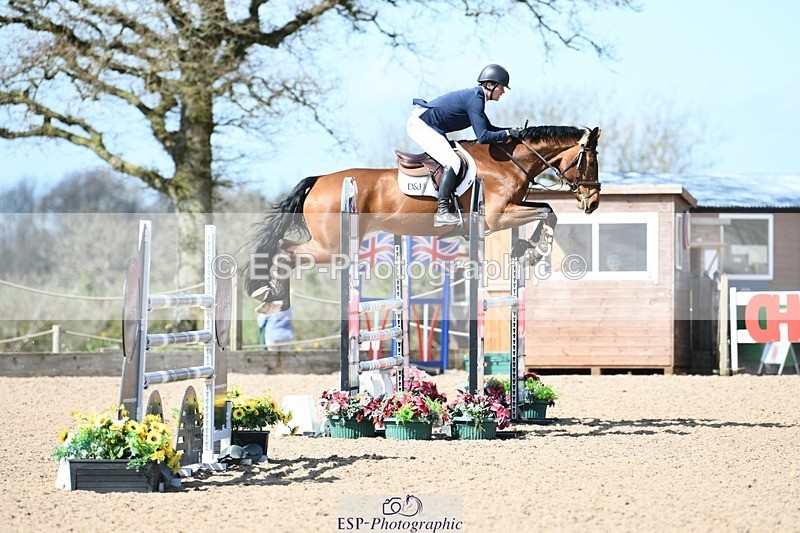 250328-121618-00921 - Cls 3 Snr Foxhunter
