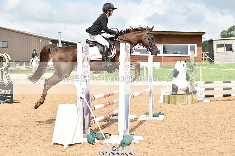 230902A-124524-01199 - Cls 3A Pony Medium 80cm