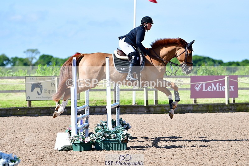 240525A-092950-04789 - Cls 21 British Novice and 90cm Open