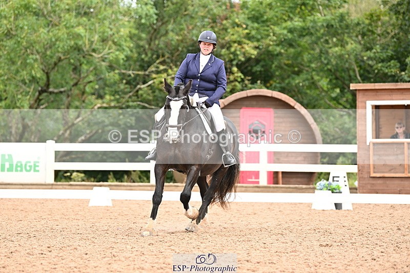 240817A-110934-07304 - 101-Chloe.Walton-La.Comtesse.Noire