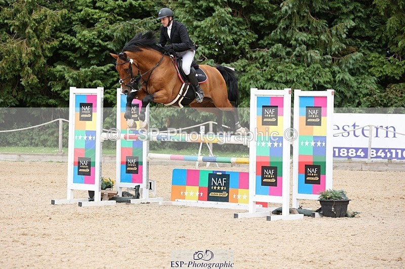 240711-161334-29372 - Cls 124 Foxhunter