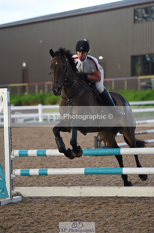 230815A-191930-00568 - 90cm