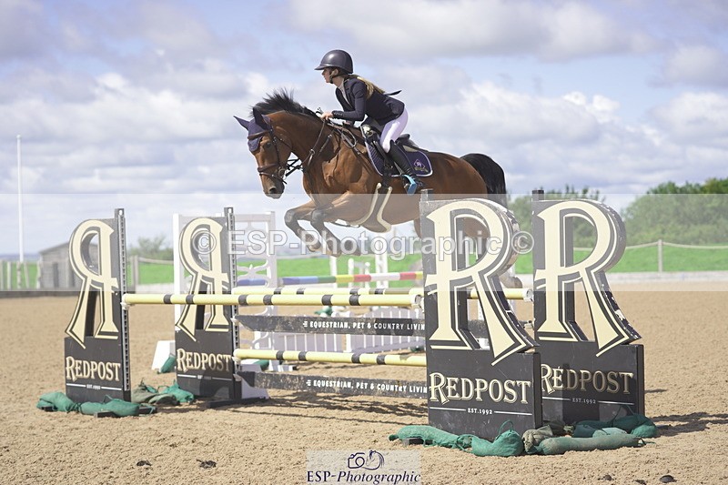 230806A-112836-01596 - Cls 13 Snr Newcomers & 1.10m Open