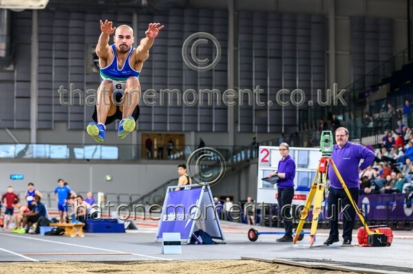 SeniorInd25-917331 - Field Male