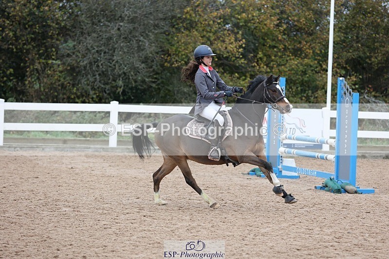 241116X-103250-00907 - Cls 08 Pony Winter Nov Champs