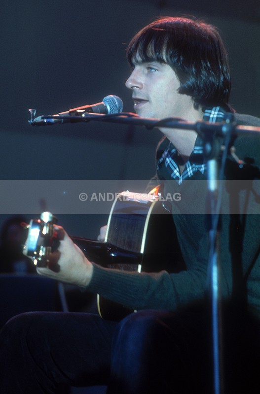 JAMES TAYLOR - T..