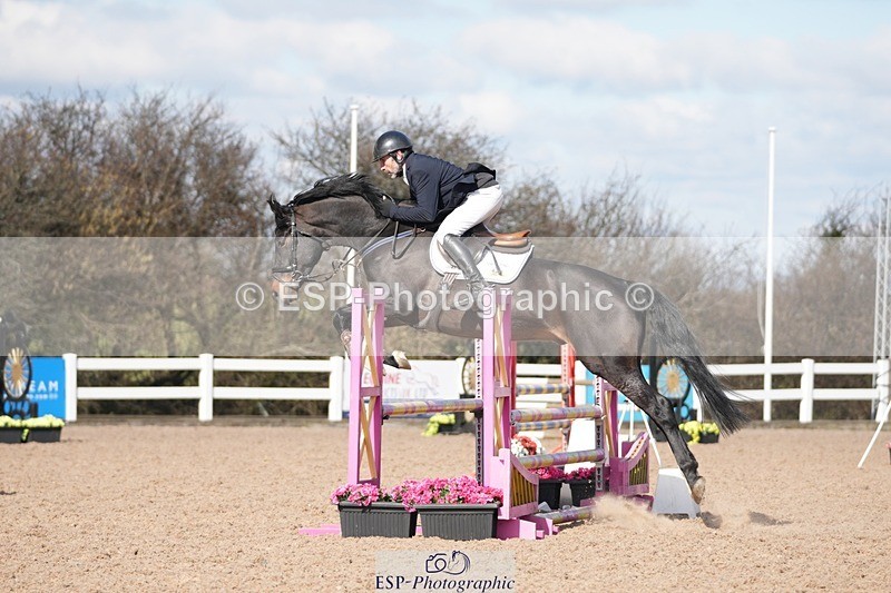250316-110130-06007 - Cls 21 British Novice and 90cm