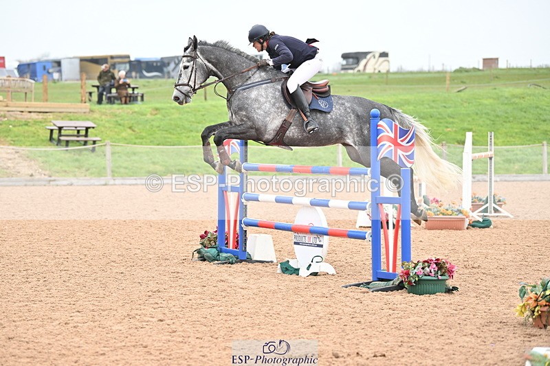 240405A-123336-01234 - Cls 3 Foxhunter