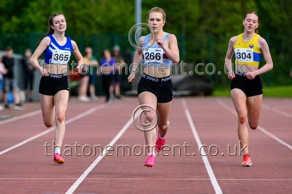 West25Sat-927703 - Track Female Set Two