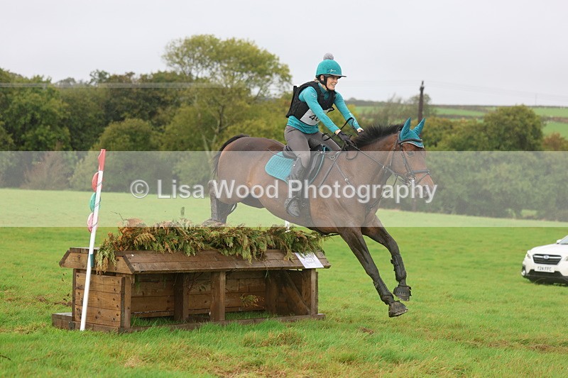 3E7A2037 - Class 4: 80cm: Box