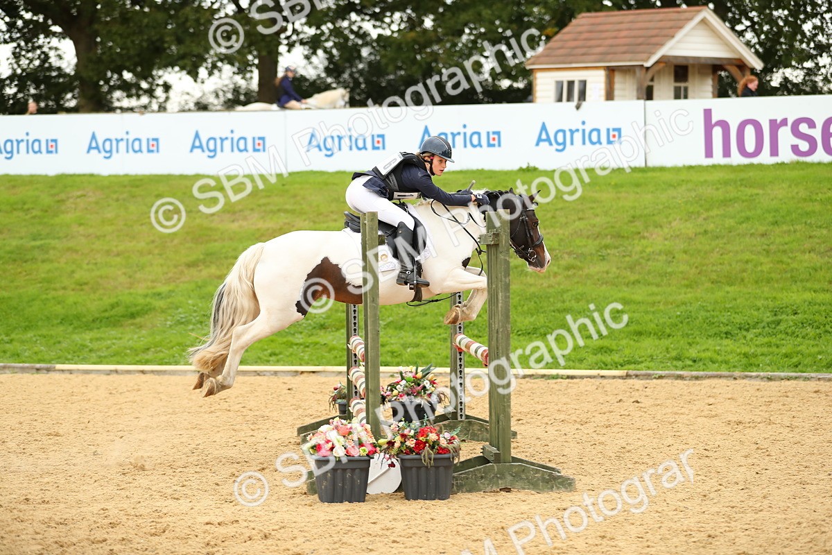 SBM_75985 - J19 - Junior 90cm Supreme Championship