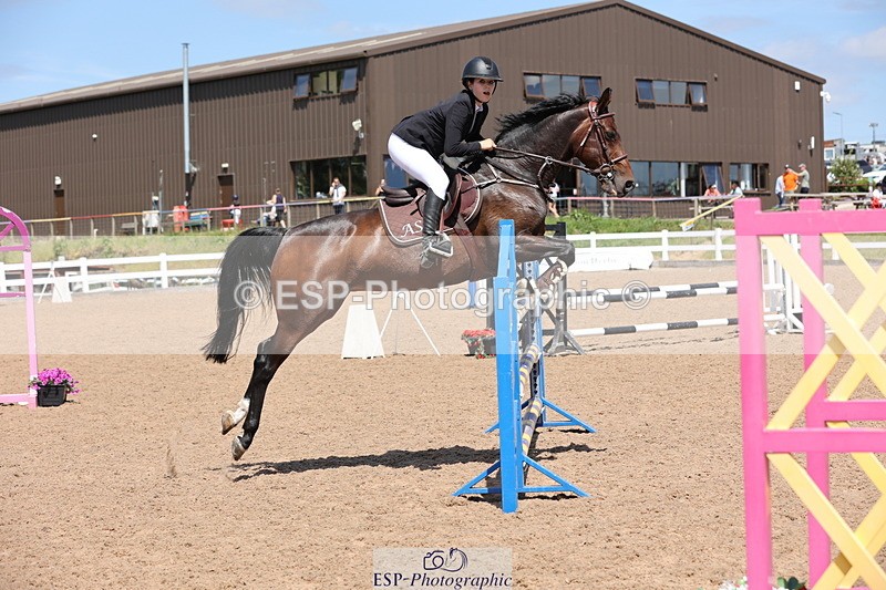 240629A-143136-06884 - Cls 19 Foxhunter and 1.10m Open